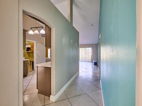 1407 SE Grapeland Avenue, Port St. Lucie FL - photo 18 of 25