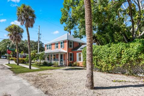 518 N 2nd Street, Fort Pierce FL - photo 7 of 69