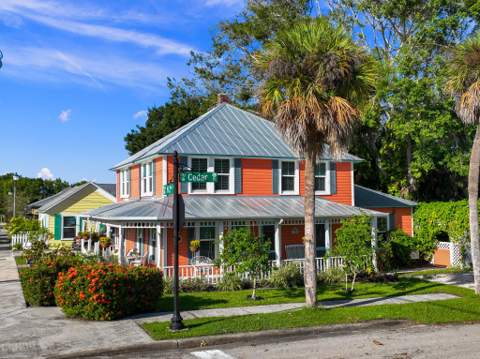 518 N 2nd Street, Fort Pierce FL - photo 8 of 69
