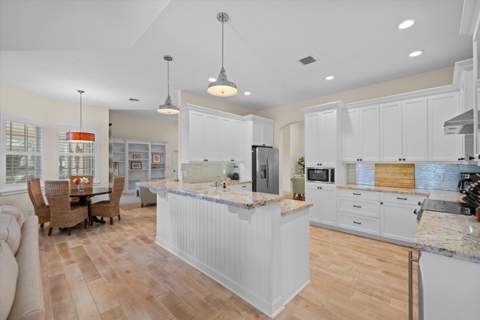 15416 Sunnyland Lane, Wellington FL - photo 17 of 65