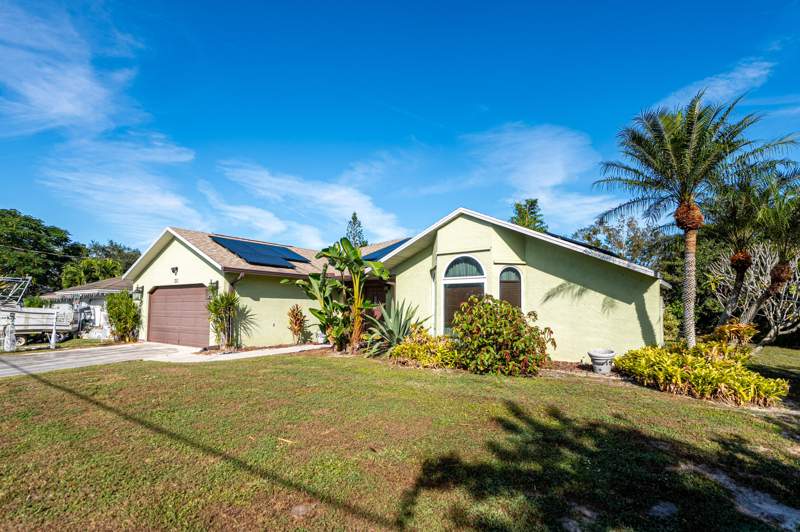2 bedroom Single Family Residence at 381 SW Lucero Drive, Port St Lucie Section 27, Port St. Lucie — photo 3