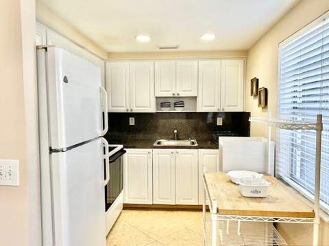715 Normandy O, Delray Beach FL - photo 15 of 45