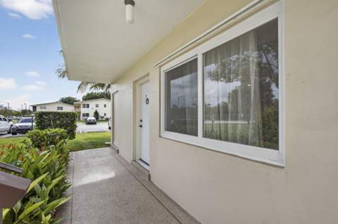 193 Easthampton I, West Palm Beach FL - photo 8 of 51