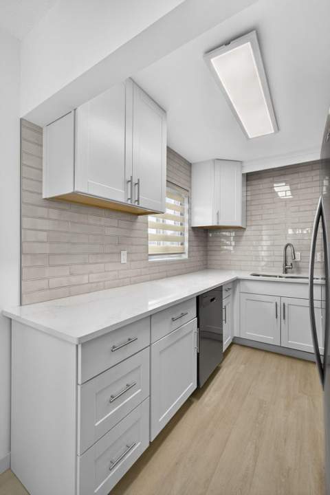 193 Easthampton I, West Palm Beach FL - photo 16 of 51