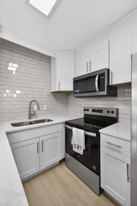 193 Easthampton I, West Palm Beach FL - photo 18 of 51