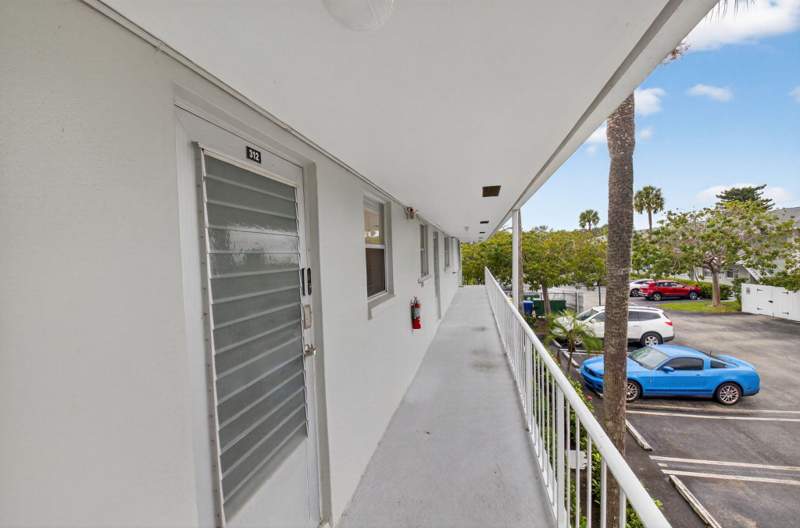 2 bedroom Condominium at 2340 SW 22 Avenue #312, Sabal Pine Condo, Delray Beach — photo 3