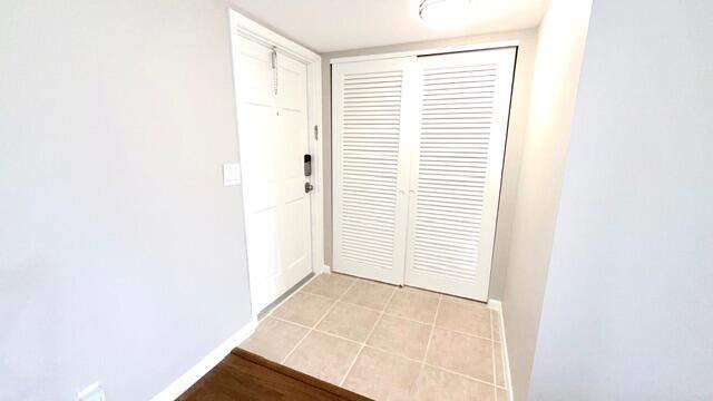 2 bedroom Condominium at 5510 Tamberlane Circle #243, Tamberlane No 2 Cond Irreg Par In N 1/2 Of Sec, Palm Beach Gardens — photo 5