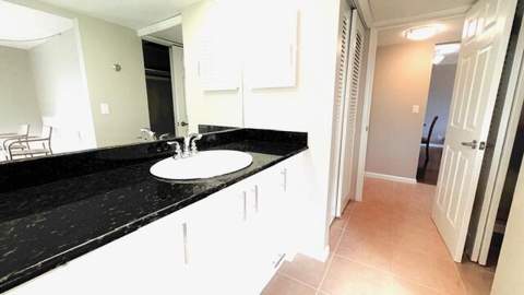 5510 Tamberlane Circle #243, Palm Beach Gardens FL - photo 20 of 23