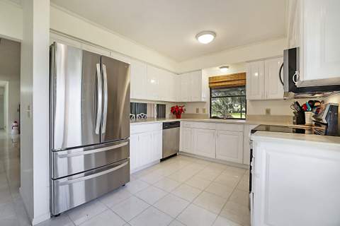 6186 Brandon Street, Palm Beach Gardens FL - photo 13 of 54