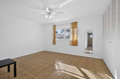 2833 Crosley Drive #C, West Palm Beach FL - photo 21 of 31