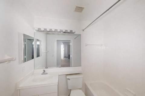 1184 NW Lombardy Drive, Port St. Lucie FL - photo 20 of 22