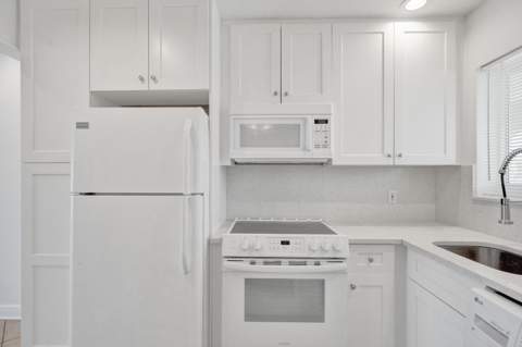 2311 NE 36th Street #2f, Lighthouse Point FL - photo 6 of 25