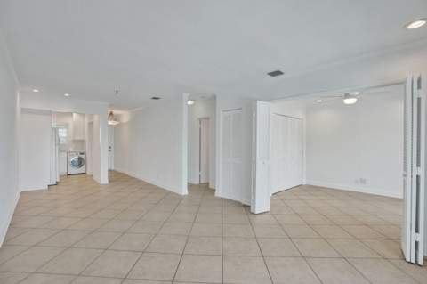 2311 NE 36th Street #2f, Lighthouse Point FL - photo 11 of 25