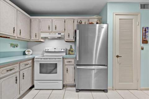 755 Saturn Street #H101, Jupiter FL - photo 15 of 40