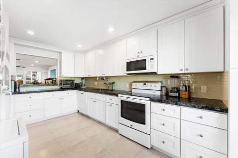 1940 NW 13th Street #12-a, Delray Beach FL - photo 10 of 44