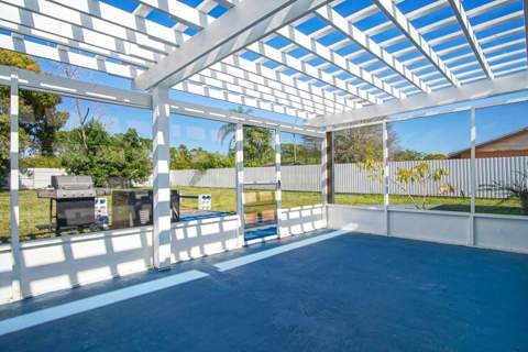 2902 Essex Drive, Fort Pierce FL - photo 22 of 35