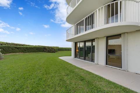 3360 S Ocean Boulevard #1dii, Palm Beach FL - photo 14 of 40