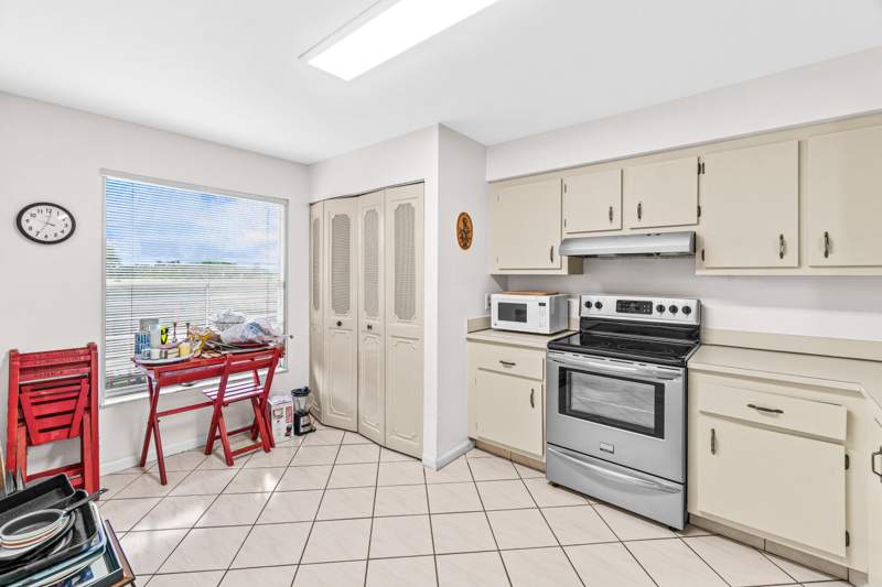 2 bedroom Condominium at 14623 Bonaire Boulevard #608, Villages Of Oriole Bonaire, Delray Beach — photo 5