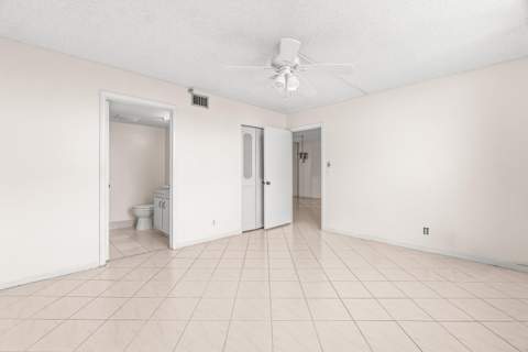 14623 Bonaire Boulevard #608, Delray Beach FL - photo 11 of 28