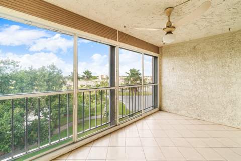 14623 Bonaire Boulevard #608, Delray Beach FL - photo 19 of 28