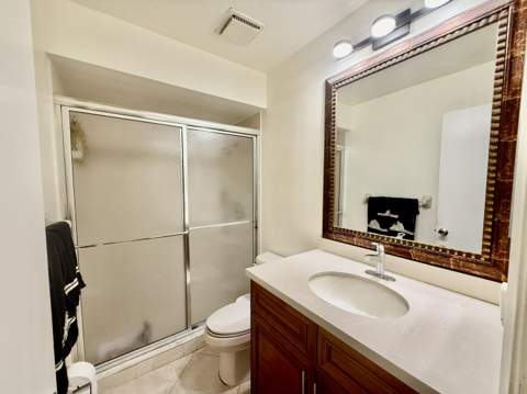 10633 Greenbriar Court, Boca Raton FL - photo 14 of 18