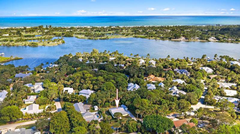 3 bedroom Single Family Residence at 12165 SE Nassau Street, Old Hobe Sound, Hobe Sound — photo 2