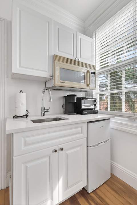 235 Sunrise Avenue ##3265, Palm Beach FL - photo 6 of 20