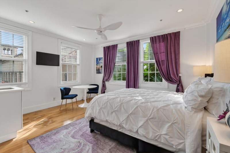 1 bedroom Condominium at 235 Sunrise Avenue ##3265, Palm Beach Hotel Condo, Palm Beach — photo 2