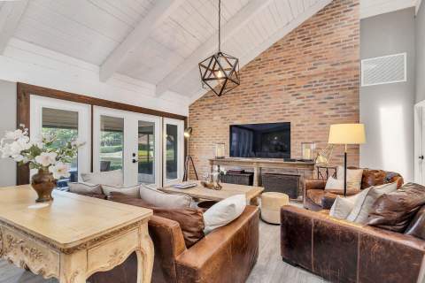 2107 Wightman Drive, Wellington FL - photo 9 of 35