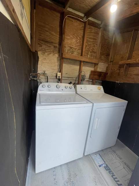 908 W 5th Street, Riviera Beach FL - photo 13 of 40