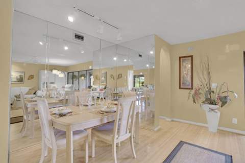 5881 Parkwalk Drive, Boynton Beach FL - photo 8 of 27