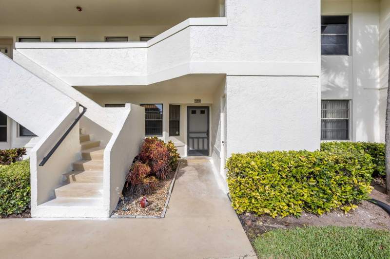 2 bedroom Condominium at 5881 Parkwalk Drive, Coves At Parkwalk Condo, Boynton Beach — photo 3
