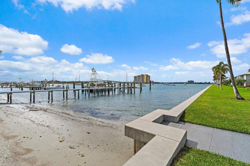 2 bedroom Condominium at 1145 Sugar Sands Boulevard, Sugar Sands Condo 1, Singer Island — photo 2