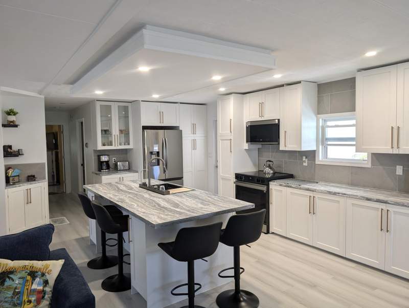 2 bedroom Mobile Home at 37045 Exuma Bay, Jamaica Bay Mobile Home Co Op, Boynton Beach — photo 2