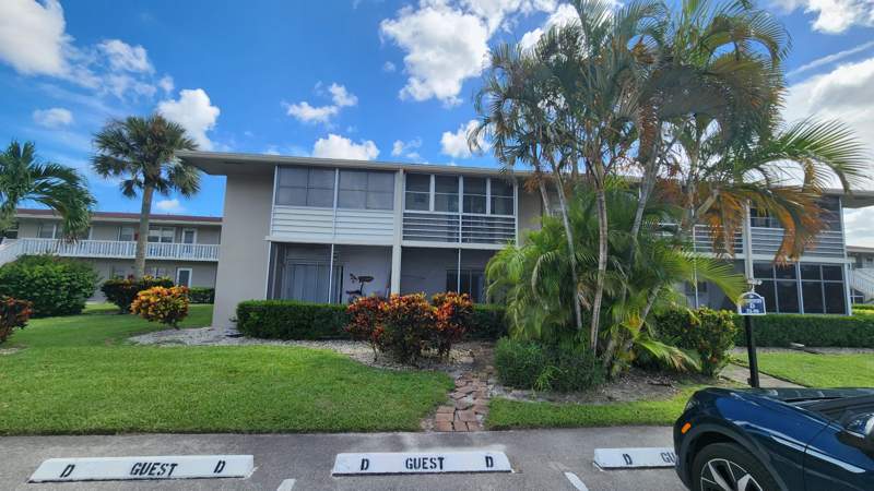 1 bedroom Condominium at 91 Coventry D, Coventry Condo, West Palm Beach — photo 2