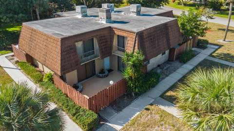 1402 Nebraska Avenue #13, Fort Pierce FL - photo 20 of 33