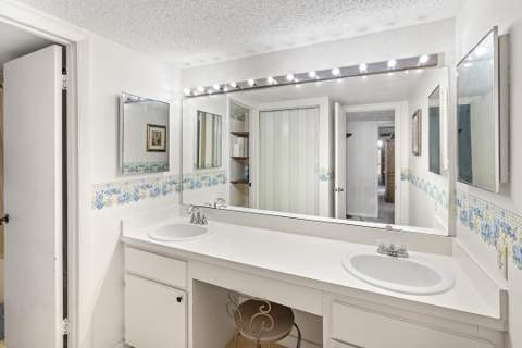 1402 Nebraska Avenue #13, Fort Pierce FL - photo 15 of 33