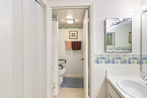 1402 Nebraska Avenue #13, Fort Pierce FL - photo 16 of 33