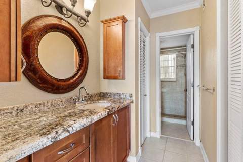 2201 SE 9th Street #107, Pompano Beach FL - photo 16 of 34