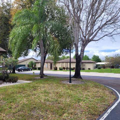 135 Meander Circle, Royal Palm Beach FL - photo 10 of 12