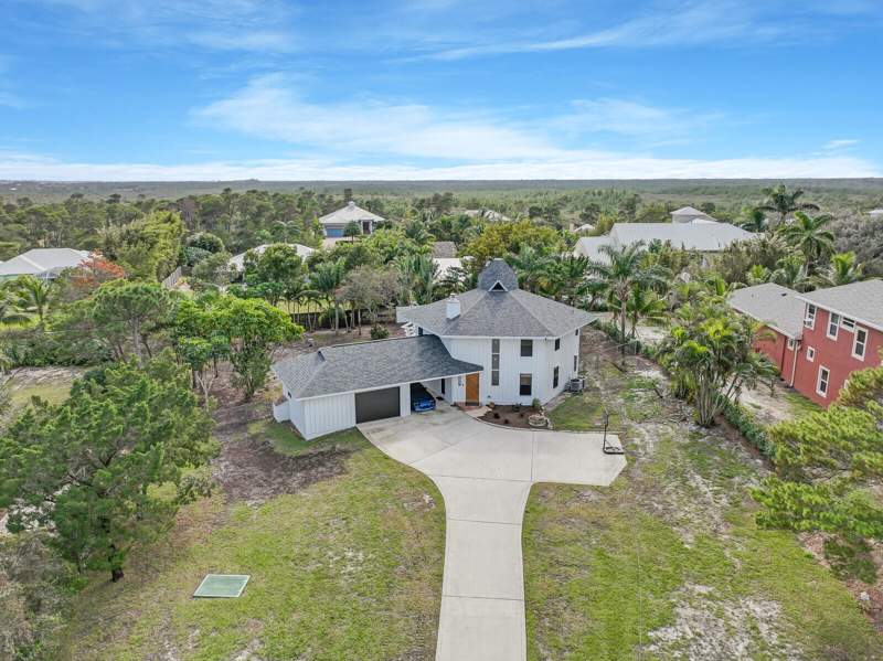 4 bedroom Single Family Residence at 9752 SE Highborne Way, Papaya Village, Hobe Sound — photo 2