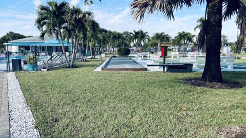 910 South Drive #B, Delray Beach FL - photo 19 of 25
