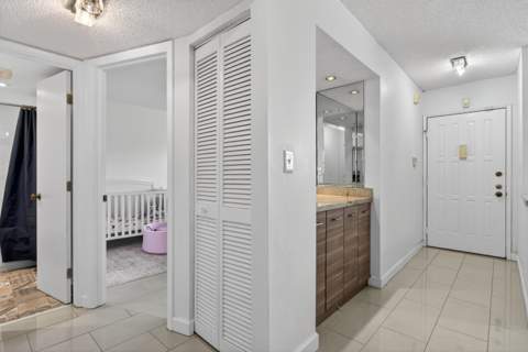 7547 NW 79th Avenue #212, Tamarac FL - photo 9 of 39