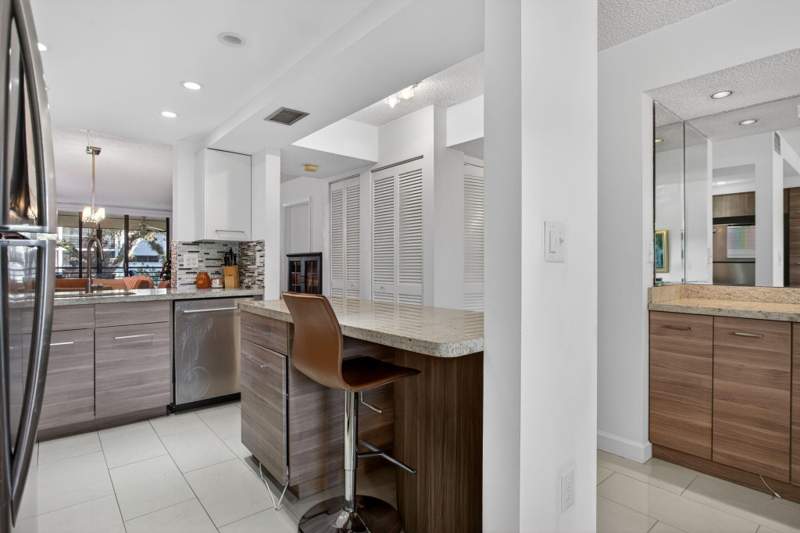 2 bedroom Condominium at 7547 NW 79th Avenue #212, Bonaire At Woodmont No 4, Tamarac — photo 4