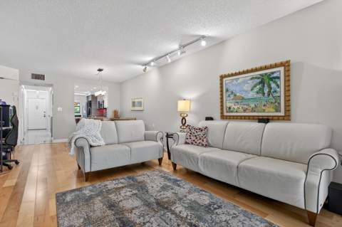 7547 NW 79th Avenue #212, Tamarac FL - photo 11 of 39