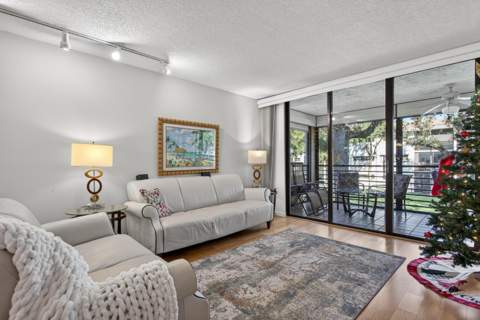 7547 NW 79th Avenue #212, Tamarac FL - photo 12 of 39