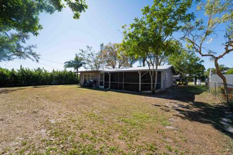 477 SE Asbury Lane, Port St. Lucie FL - photo 16 of 23