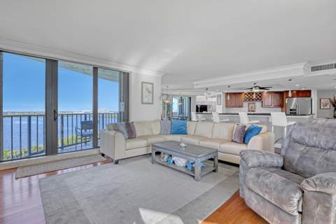 5420 N Ocean Drive #1106, Singer Island FL - photo 16 of 63