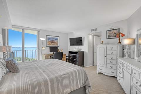 5420 N Ocean Drive #1106, Singer Island FL - photo 19 of 63