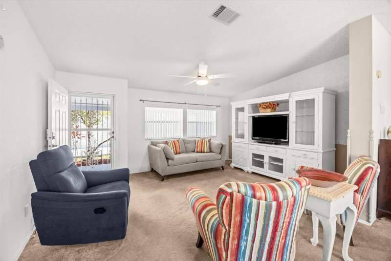 3 bedroom Manufactured Home at 3805 Doral Court, Savanna Club Plat Phase Three, Port St. Lucie — photo 4